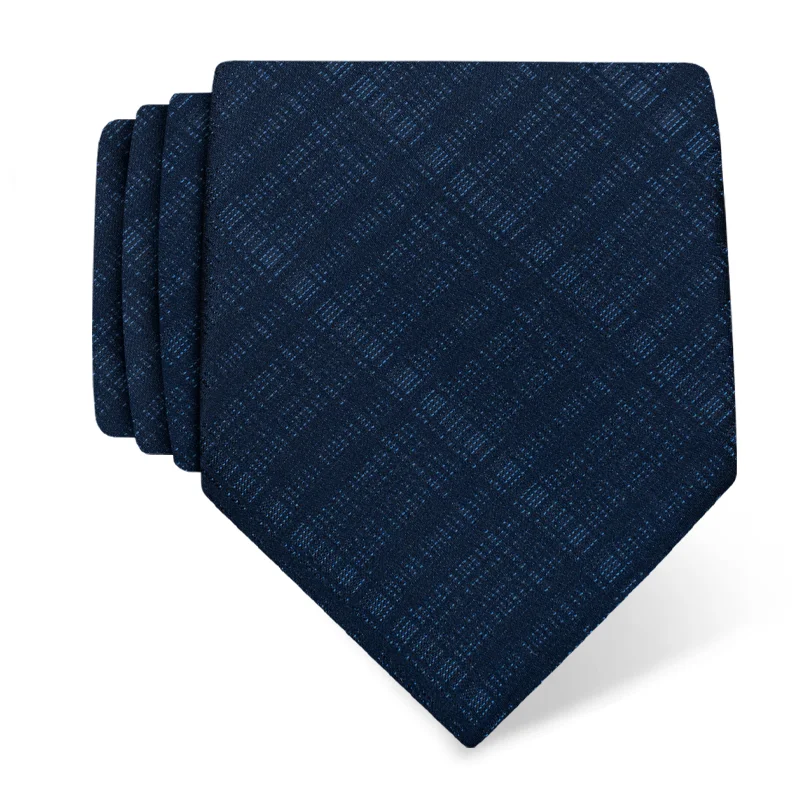 Cravat Classic  Small shapes Dark blue  Silk 100%  